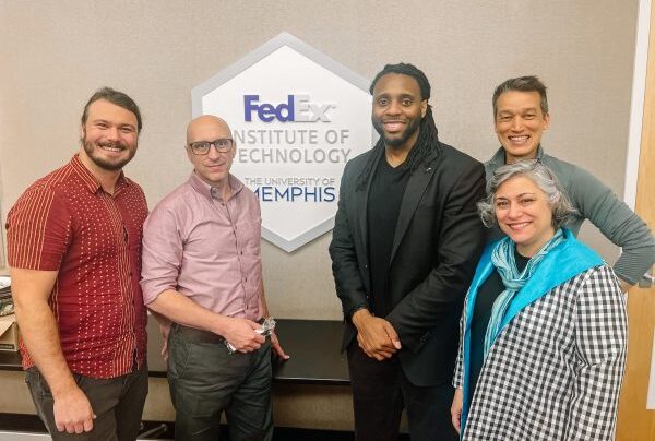 Charleson Bell (center), the Wond’ry’s director of entrepreneurship and biomedical innovation and research assistant professor of biomedical engineering, welcomes members of the University of Memphis FedEx Institute of Technology to the NSF I-Corps Mid-South Hub